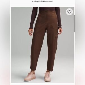 Lulu lemon women’s utility cargo pants